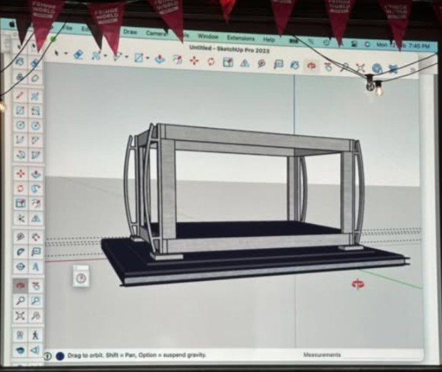 An illusion design shown on screen during Mark Parker's illusion-design session at Le Roi, Belgian Beer Café